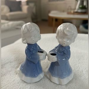 👼🏼Porcelain Candlestick Holders Set of 2.